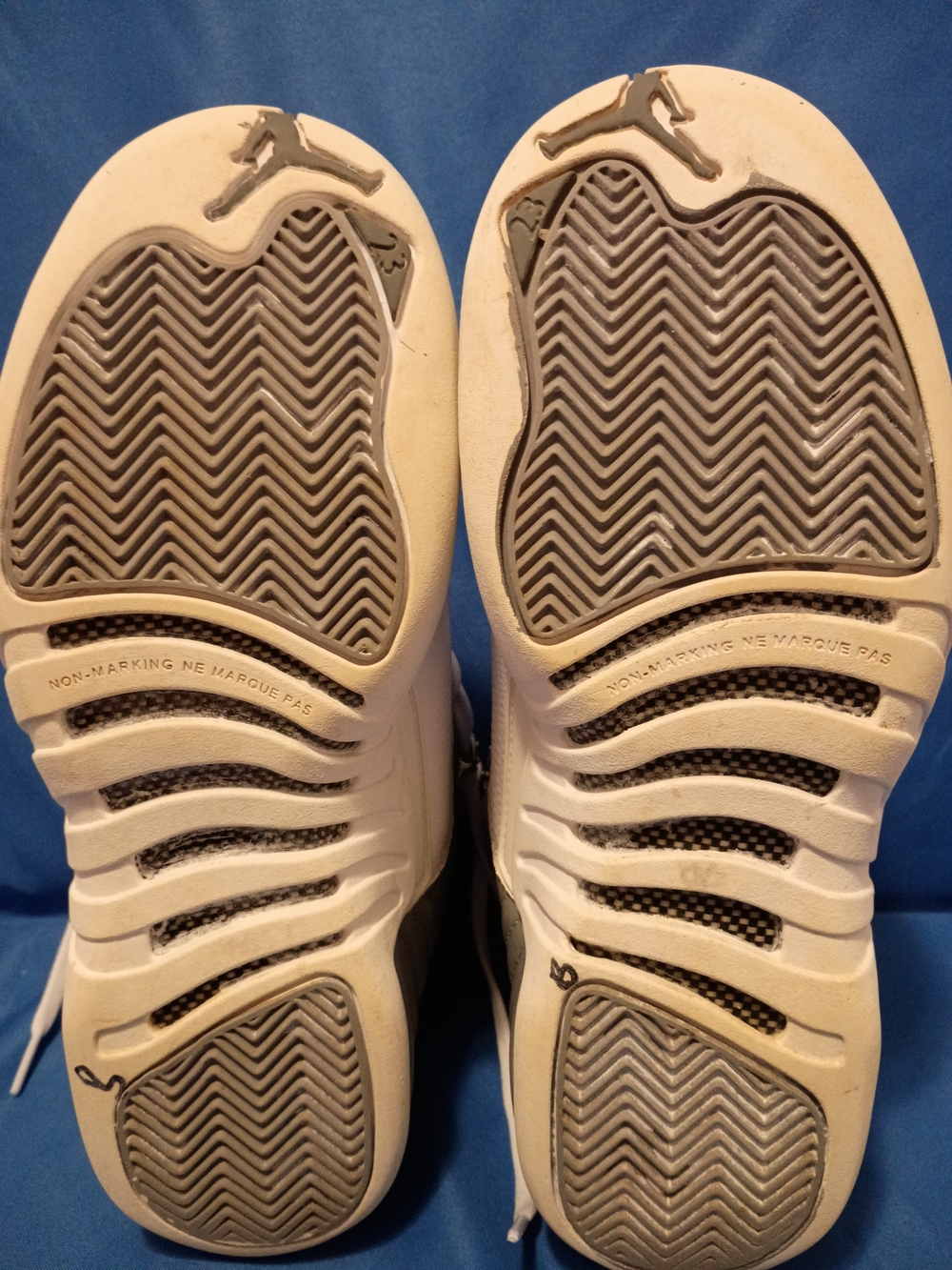Jordan 12 Retro GS Grey White Leather Unisex Kids Athletic Shoes - Picture 7 of 8